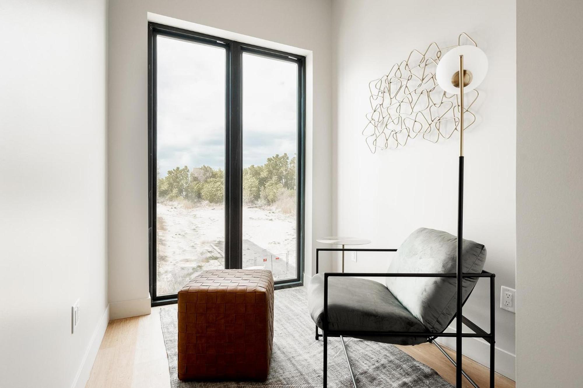 Gameday Oasis - Private Balcony - Jefferson Park - Tesoro Hébergement de vacances DEN