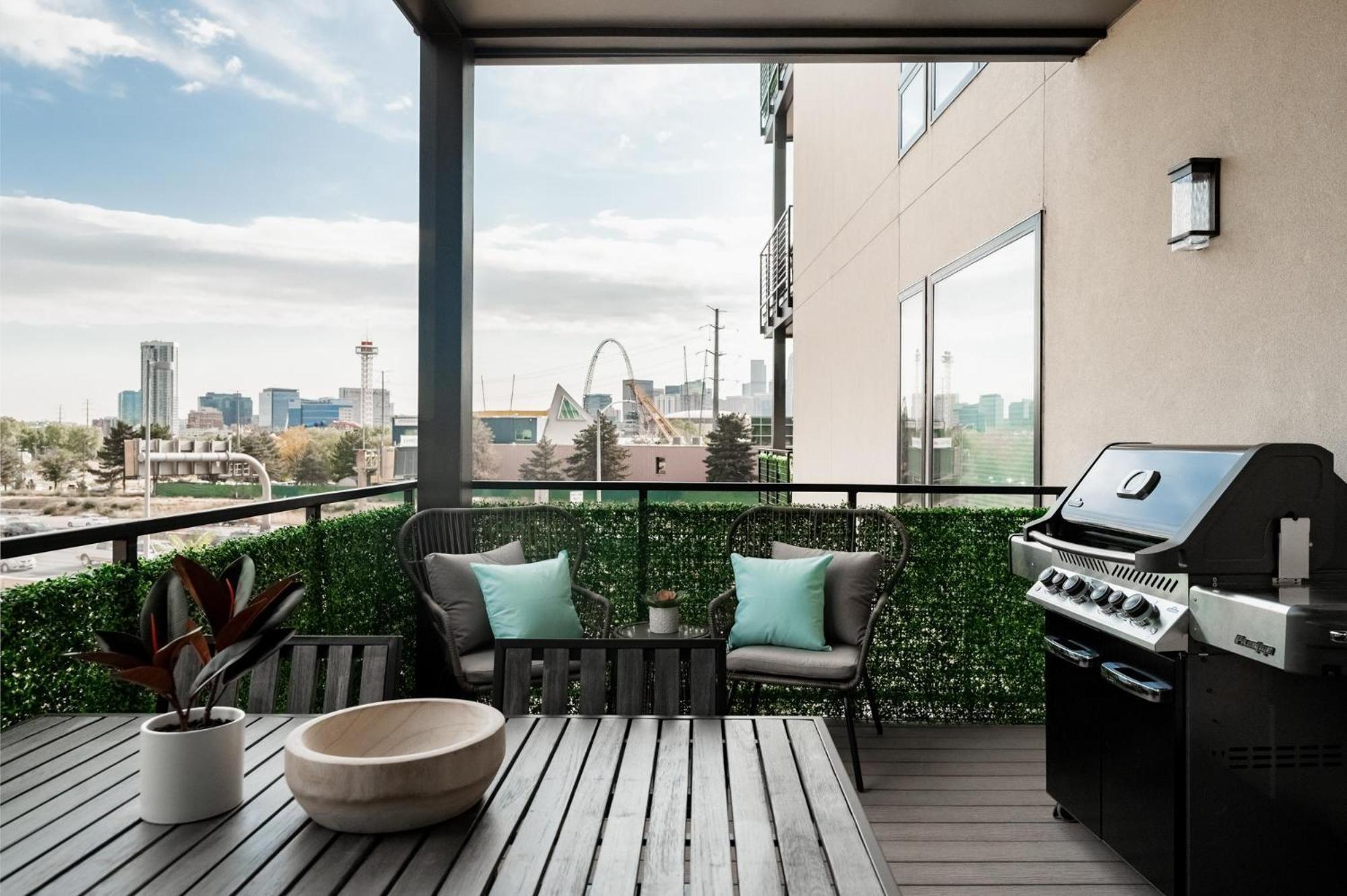 Hébergement de vacances Gameday Oasis - Private Balcony - Jefferson Park - Tesoro *