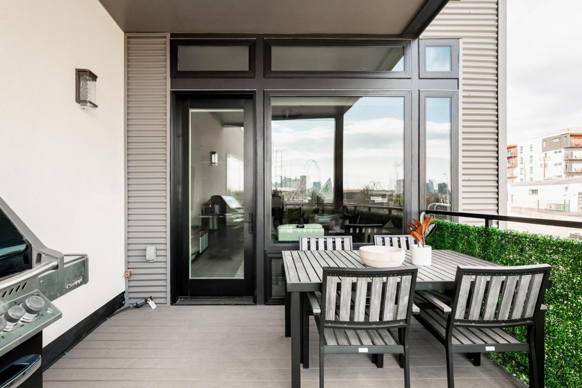 Gameday Oasis - Private Balcony - Jefferson Park - Tesoro Сasa de vacaciones DEN